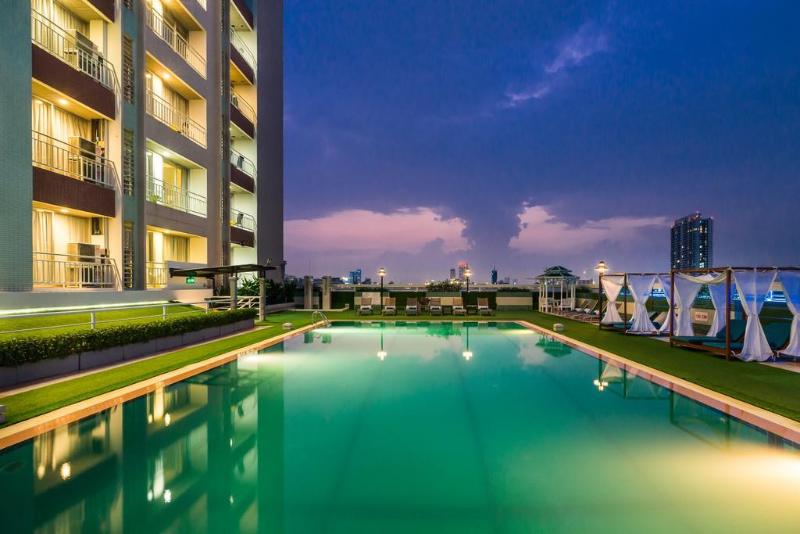 Evergreen Place Siam - Havuz