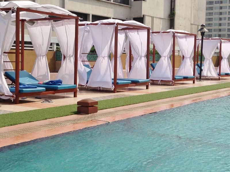 Evergreen Place Siam - Havuz