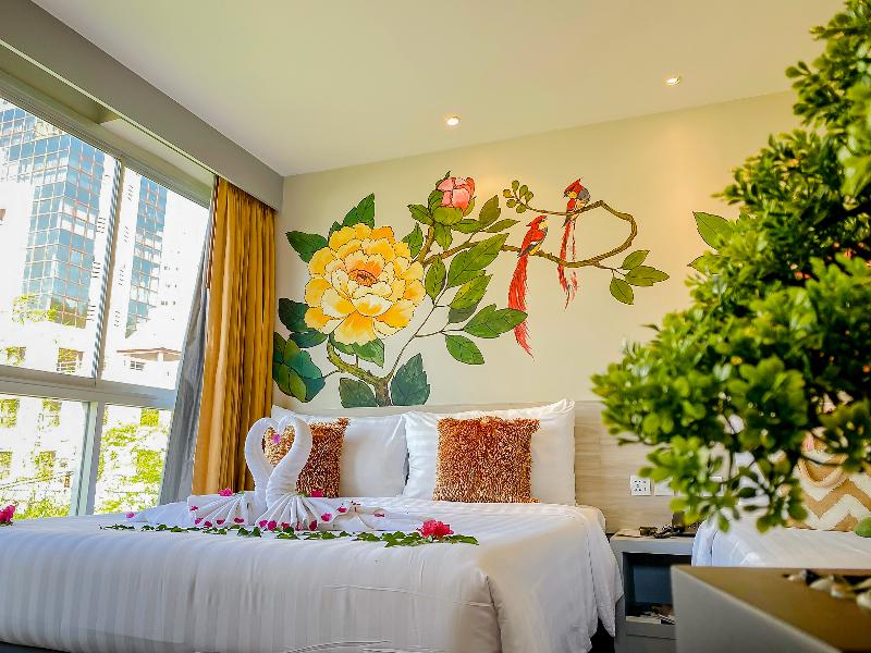 Sino House Phuket Hotel - Oda