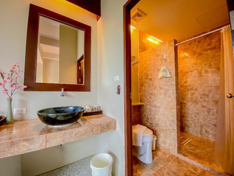 Sino House Phuket Hotel - Oda