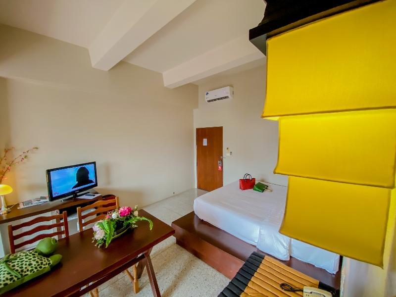 Sino House Phuket Hotel - Oda