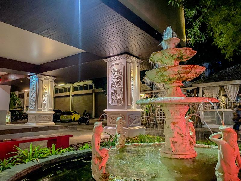 Sino House Phuket Hotel - Teras