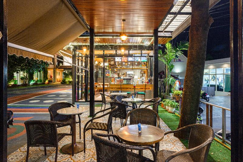 Thanthip Beach Resort - Restoran