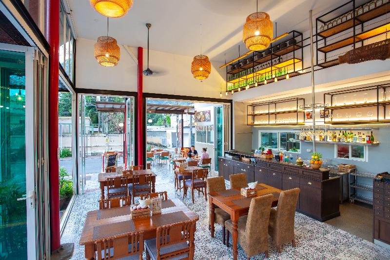 Thanthip Beach Resort - Restoran