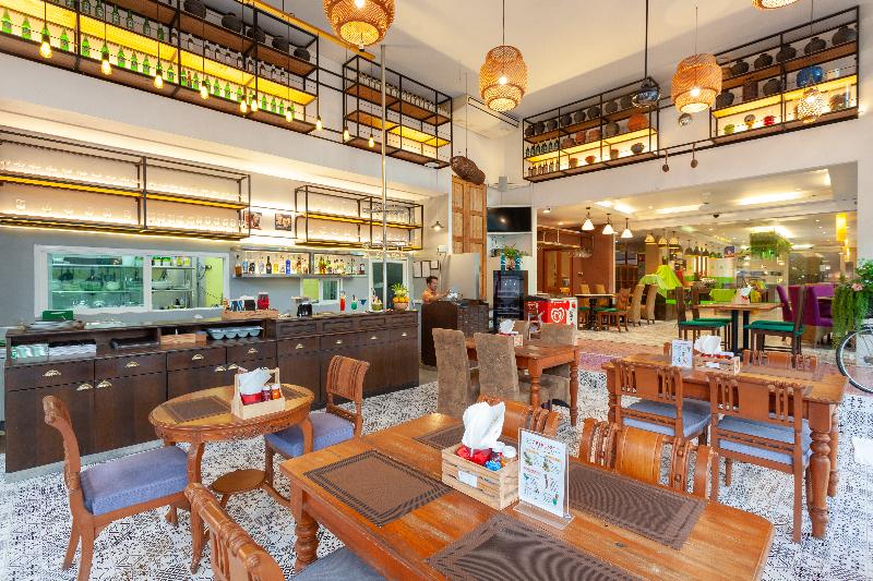 Thanthip Beach Resort - Restoran