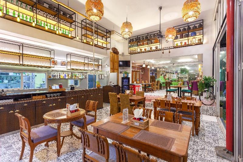 Thanthip Beach Resort - Restoran