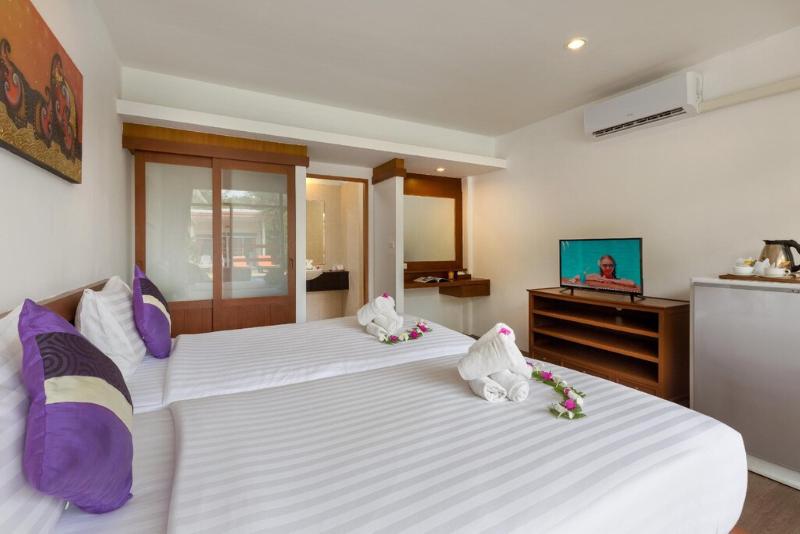 Phuket Sea Resort SHA by ZUZU - Oda