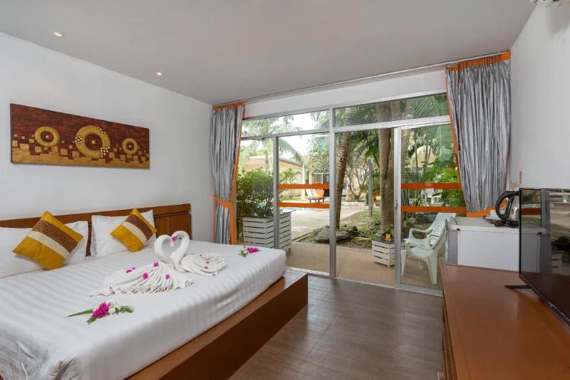 Phuket Sea Resort SHA by ZUZU - Oda