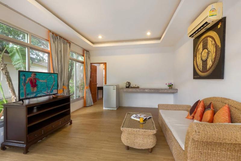 Phuket Sea Resort SHA by ZUZU - Oda