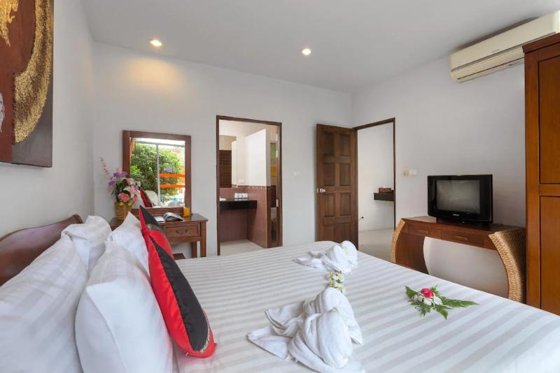 Phuket Sea Resort SHA by ZUZU - Oda