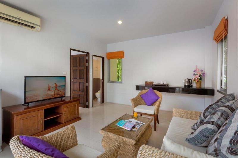 Phuket Sea Resort SHA by ZUZU - Oda