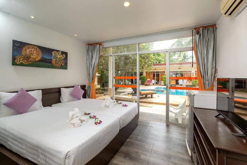 Phuket Sea Resort SHA by ZUZU - Oda