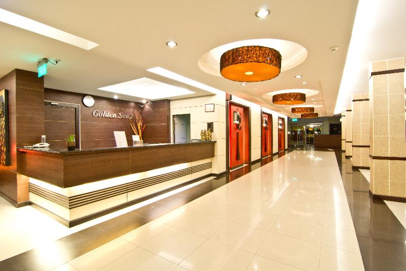 Golden Sea Pattaya Hotel - Lobi
