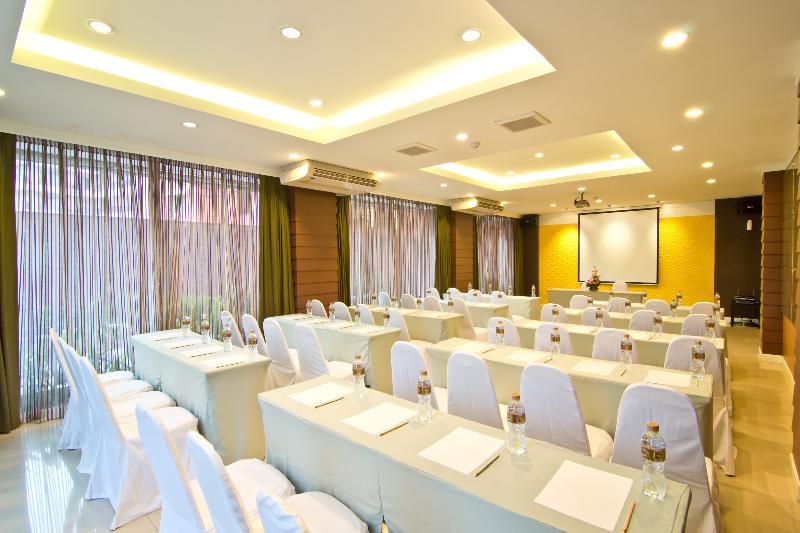 Golden Sea Pattaya Hotel - Toplantı