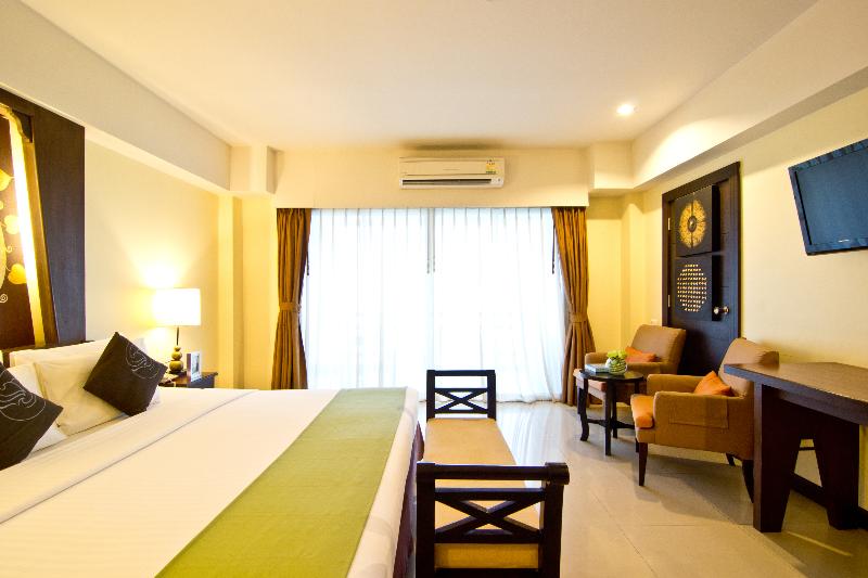 Golden Sea Pattaya Hotel - Oda