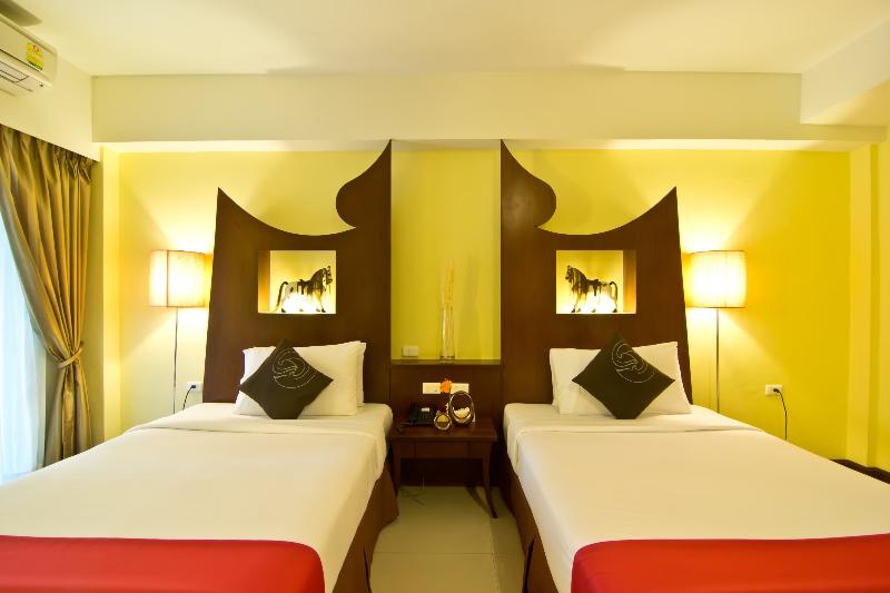 Golden Sea Pattaya Hotel - Oda