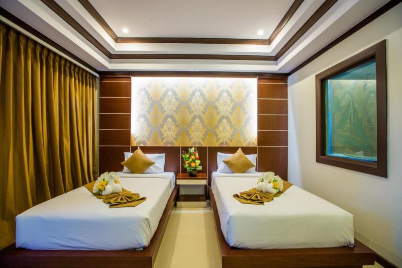 Phi Phi Andaman Beach Resort - Oda