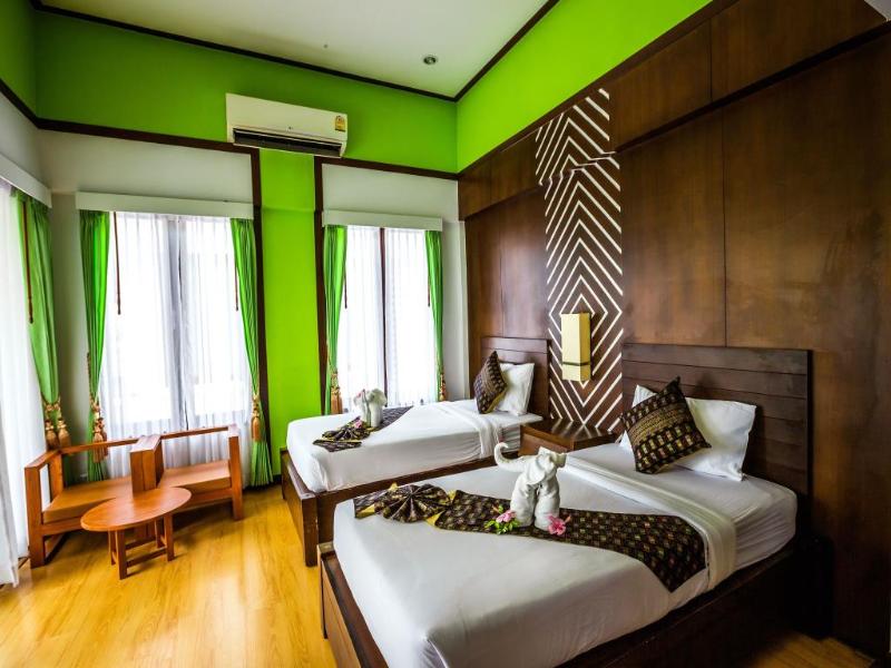 Phi Phi Andaman Beach Resort - Oda
