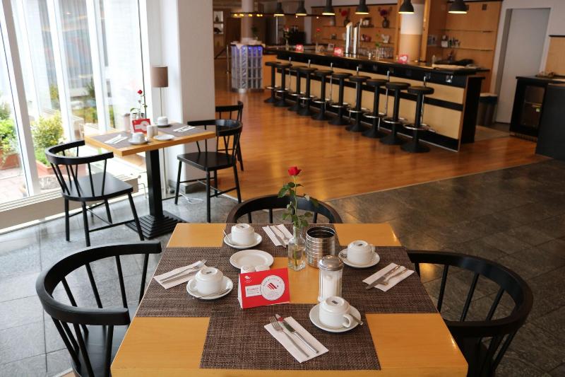 Good Morning+ Leipzig - Restoran