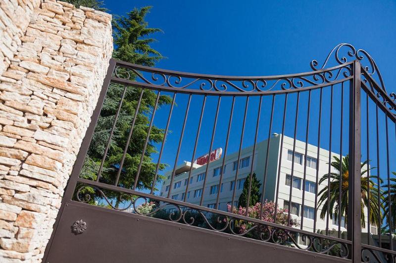 Logis Hotel Nimotel - Genel