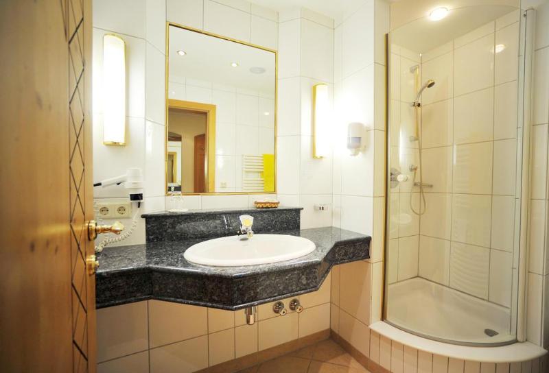 Thermal Badhotel Kirchler - Genel