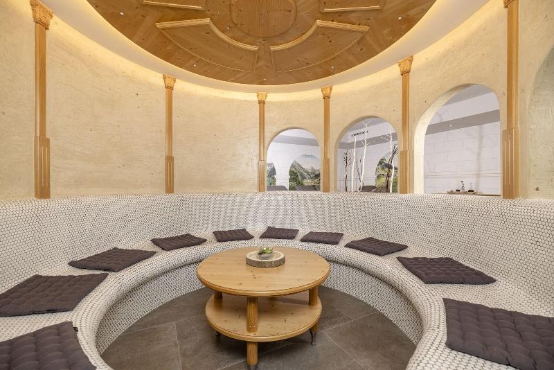 VALARA Alpine Art Hotel - Aktivite