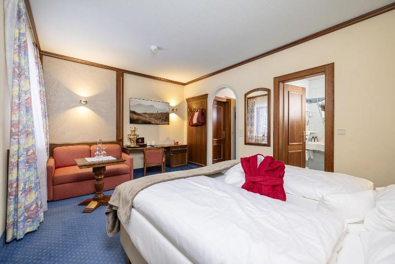 VALARA Alpine Art Hotel - Oda