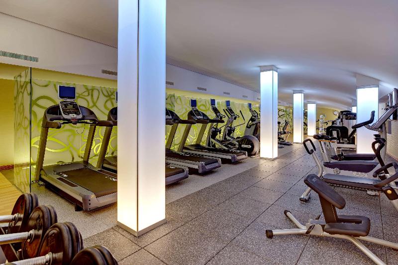 Hilton Frankfurt Airport - Aktivite