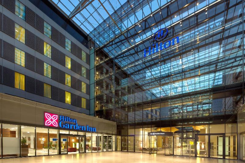 Hilton Frankfurt Airport - Genel