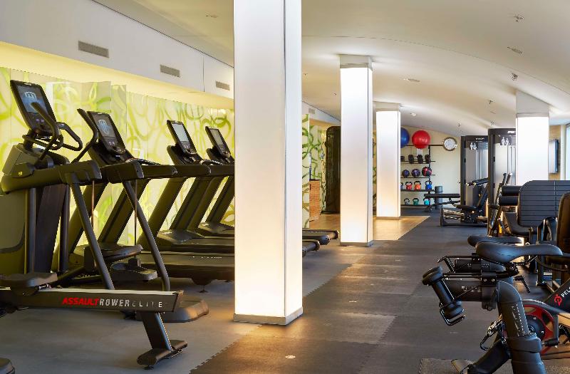 Hilton Frankfurt Airport - Genel