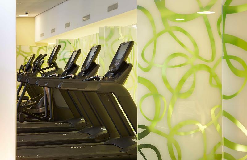 Hilton Frankfurt Airport - Genel