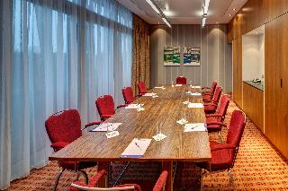 Hilton Garden Inn Frankfurt Airport fotoÄŸrafÄ±