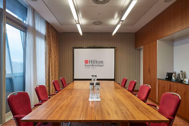 Hilton Garden Inn Frankfurt Airport - Genel