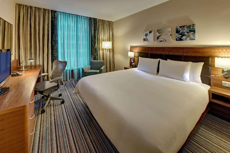 Hilton Garden Inn Frankfurt Airport - Oda