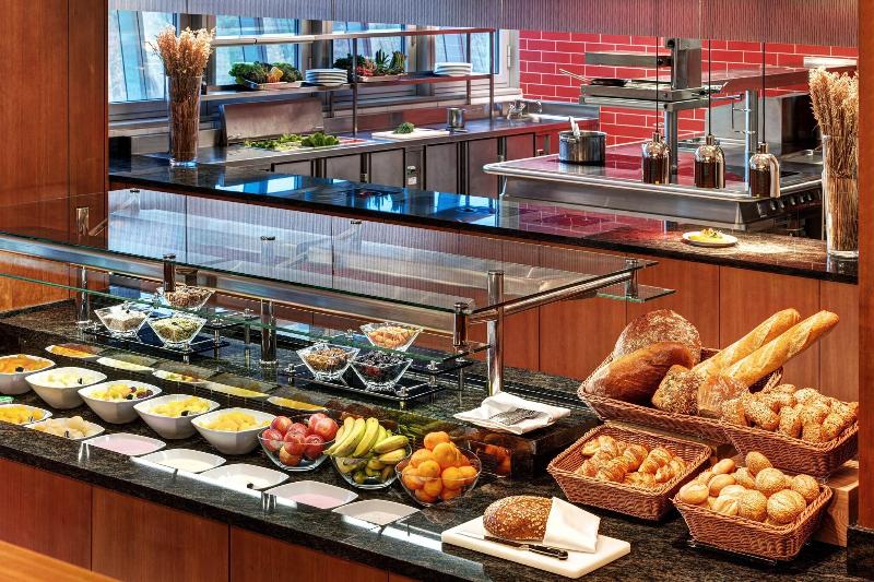 Hilton Garden Inn Frankfurt Airport - Restoran