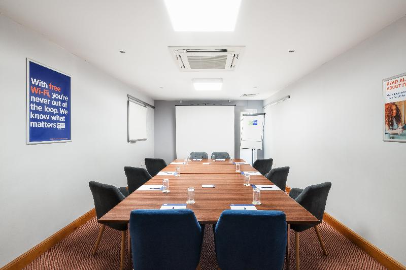 Holiday Inn Express Braintree - Toplantı