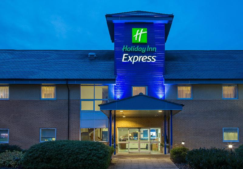 Holiday Inn Express Braintree - Genel