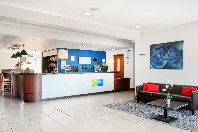 Holiday Inn Express Braintree - Genel