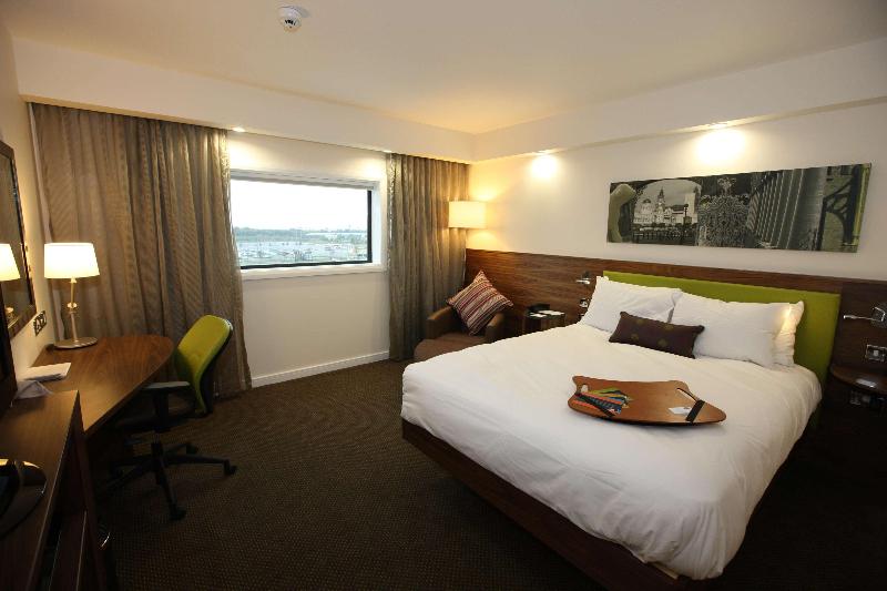 Hampton by Hilton Liverpool/John Lennon Airport - Oda