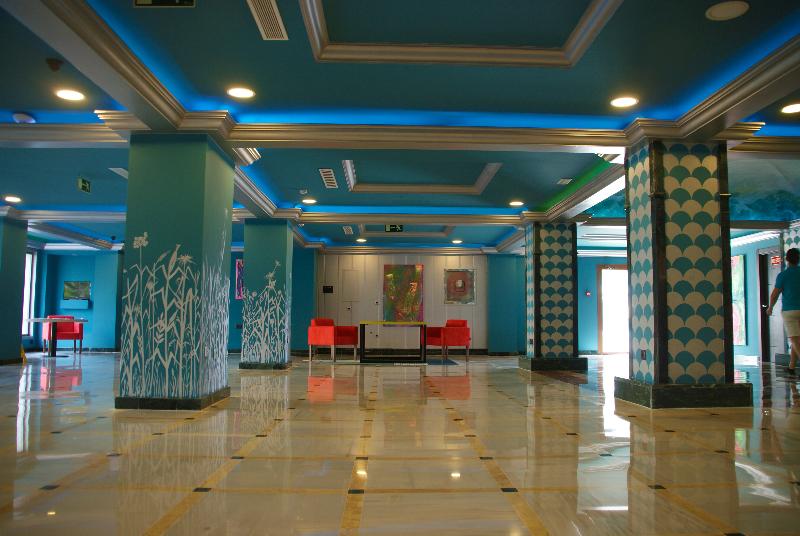 Ritual Torremolinos – Adults Only - Lobi