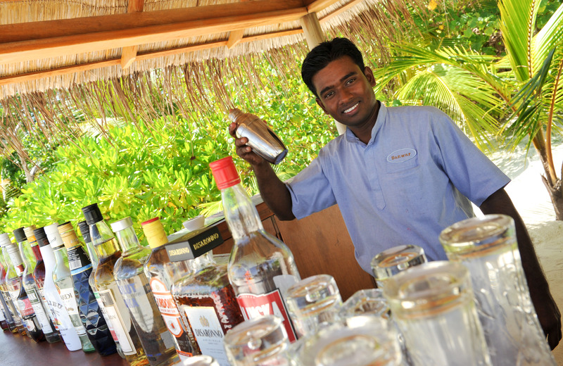 Komandoo Maldives Island Resort - Bar