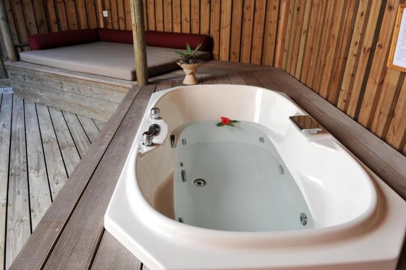Komandoo Maldives Island Resort - Oda
