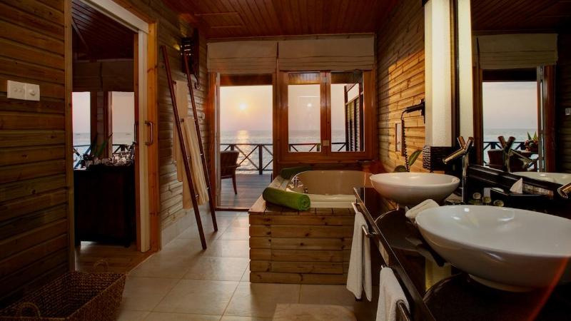 Komandoo Maldives Island Resort - Oda