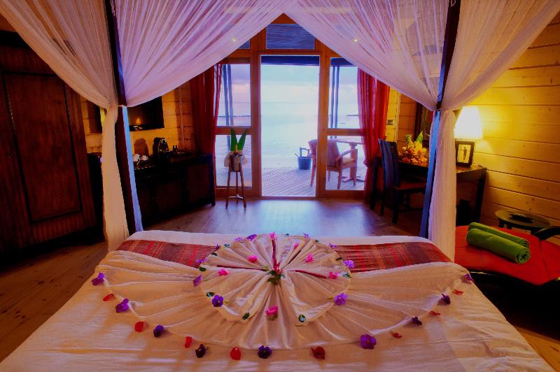Komandoo Maldives Island Resort - Oda