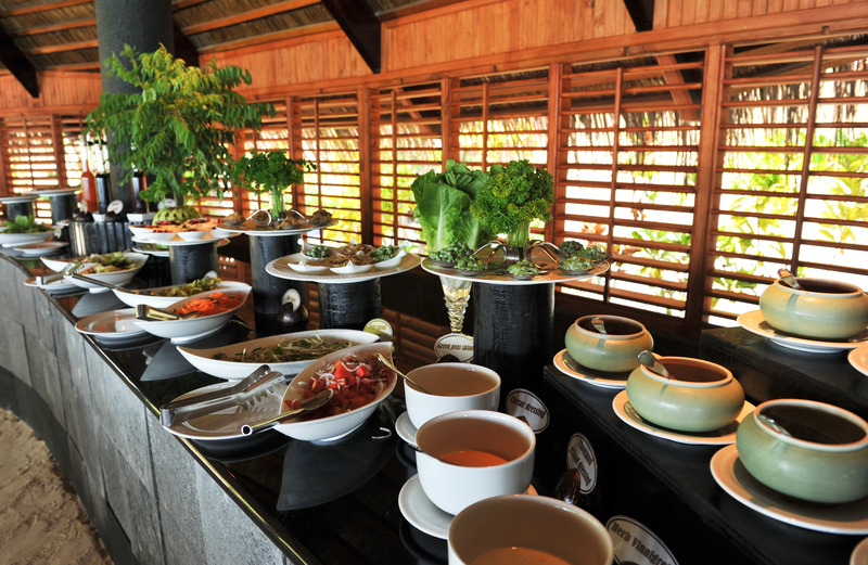 Komandoo Maldives Island Resort - Restoran