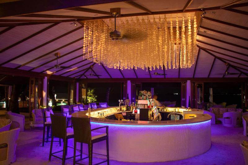 Lily Beach Resort & Spa - Bar
