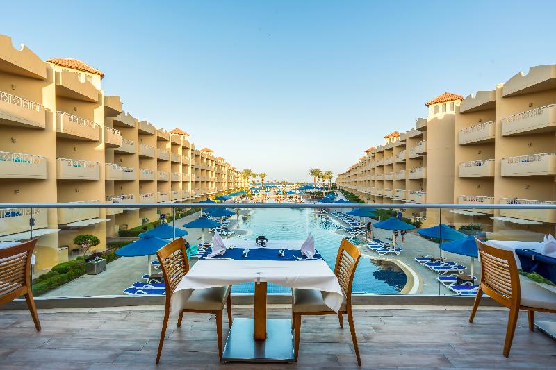 Amwaj Beach Club Resort - Havuz