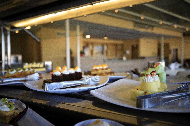 Amwaj Beach Club Resort - Restoran