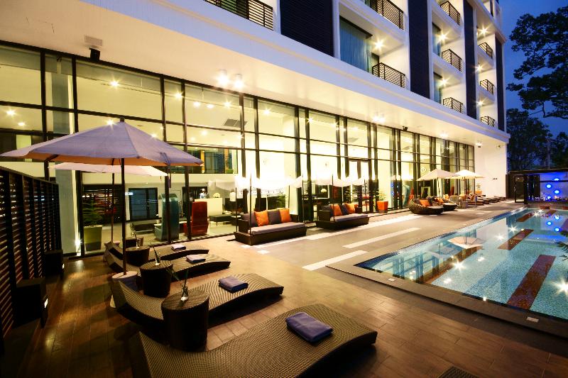 Tsix5 Hotel - Havuz