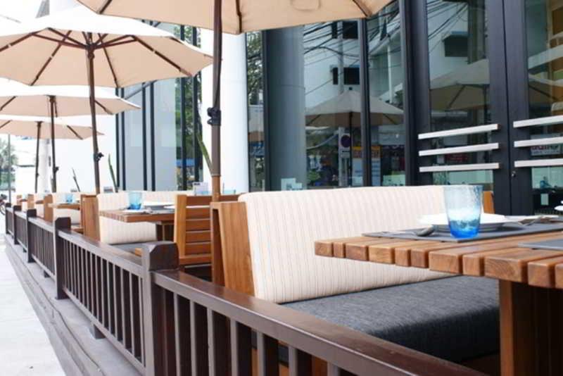 Tsix5 Hotel - Restoran